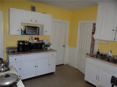 173 Julian St, Providence, RI 02909 - photo 5