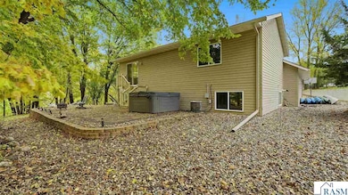 277 Red Ridge Rd, Good Thunder, MN 56037 - photo 2