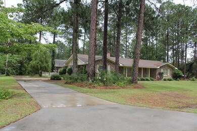 1504 Jimmy St, Adel, GA 31620 - photo 2