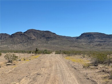 012 Bacobi Rd, Golden Valley, AZ 86413 - photo 3