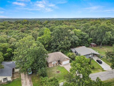 8 Warrington Dr, Bella Vista, AR 72714 - photo 2