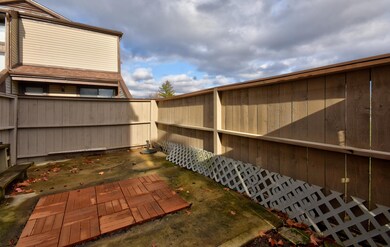 890 Westbury Ln S unit 2-A, Columbus, OH 43228 - photo 6