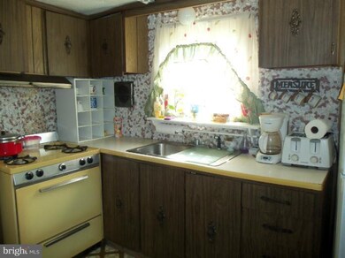 4463 Gary Way, Chambersburg, PA 17202 - photo 3