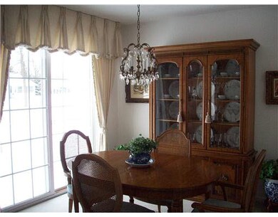 52264 Tawny Brook Ln, South Bend, IN 46637 - photo 5