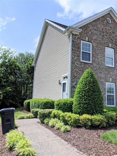 308 Green Hills Dr, Shelbyville, TN 37160 - photo 2