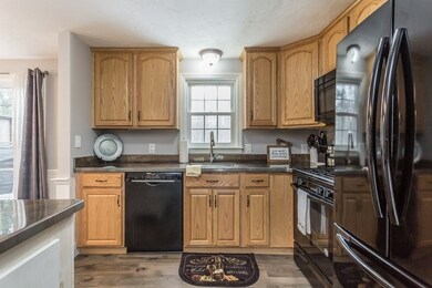 801 Washington St unit 7, Pembroke, MA 02359 - photo 5