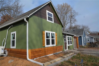 322 Front St, Grain Valley, MO 64029 - photo 2