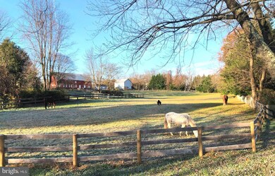 2724 Calkins Rd, Herndon, VA 20171 - photo 6