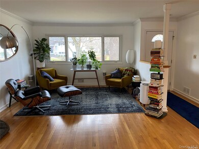 23 Duncan Ln, Halesite, NY 11743 - photo 3