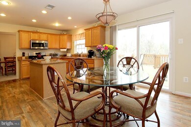 8615 Hillview Rd, Hyattsville, MD 20785 - photo 6