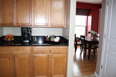 4350 Whitehall Ln, Algonquin, IL 60102 - photo 4