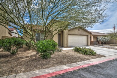 2579 S Chaparral