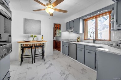 316 Stenzil St, North Tonawanda, NY 14120 - photo 5