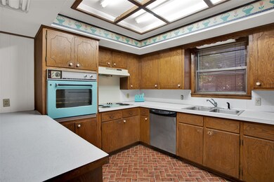 174 Circle Dr, Denison, TX 75021 - photo 7