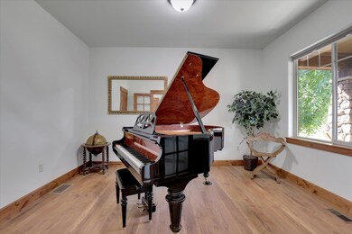 5602 W Hayden Ln, Spokane, WA 99208 - photo 3