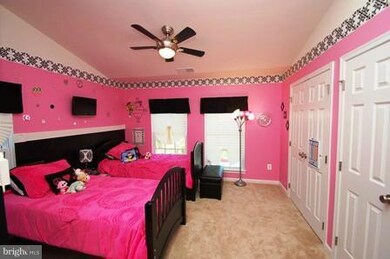 25091 Gunnery Square, Chantilly, VA 20152 - photo 7