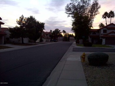 QUAINT NEIGHBORHOOD