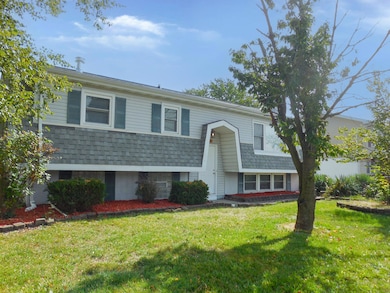 605 Pierce Ave, Dyer, IN 46311 - photo 2