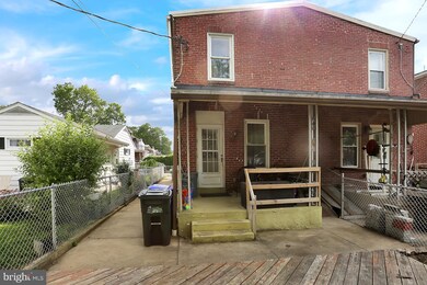 2301 Hoffer Ave, Reading, PA 19605 - photo 3