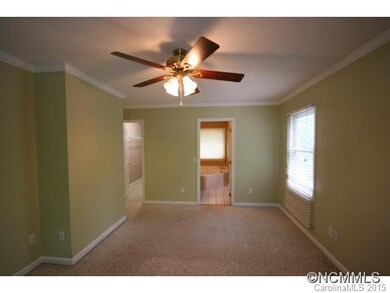 81 Forest Lake Dr, Asheville, NC 28803 - photo 7