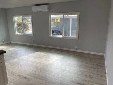 1455 S State St unit 28, Hemet, CA 92543 - photo 3