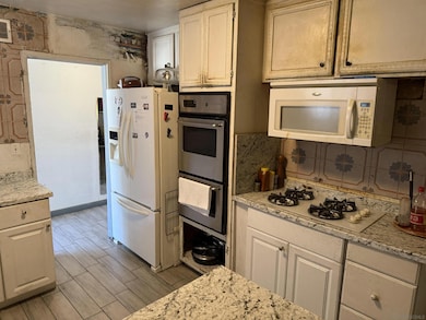 218 Elvado Way, San Diego, CA 92114 - photo 3