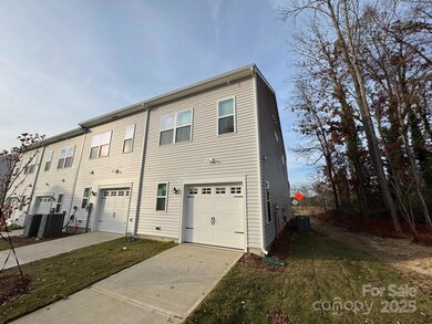 4754 Lakeview Rd unit 19, Charlotte, NC 28216 - photo 4