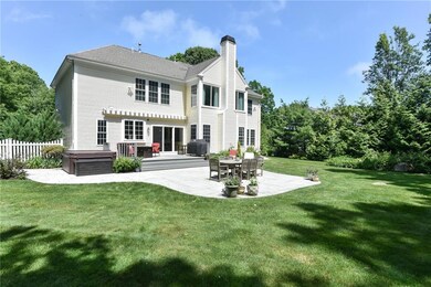 121 Fieldstone Ln, Saunderstown, RI 02874 - photo 2