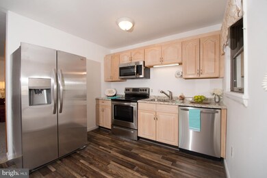 11928 Franklin St, Beltsville, MD 20705 - photo 2