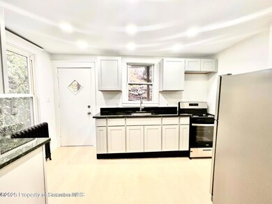 1421 Olive St unit 1423, Scranton, PA 18510 - photo 2