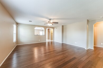 5503 Mckinley Ct, Pearland, TX 77584 - photo 5