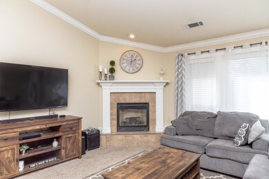 3418 Mearn Ct, Redding, CA 96002 - photo 6