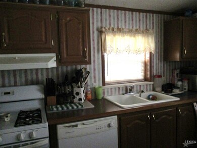 914 N Main St, Warren, IN 46792 - photo 7
