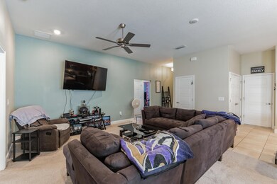 742_Tupelo_Cir_Cocoa_FL_32926_EE_UU_-Liv