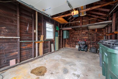 29 Hamblet St, Manchester, NH 03103 - photo 5