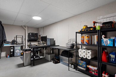 39 Cranleigh Mews unit U314, Nashua, NH 03063 - photo 5