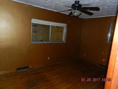 1850 Bluhm Rd, Columbus, OH 43223 - photo 7