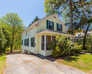 82 Douglas St, Uxbridge, MA 01569 - photo 2