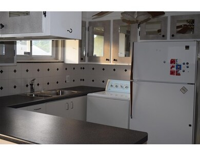 83 Davis Rd, Methuen, MA 01844 - photo 3