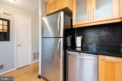 142 Woodridge Place, Laurel, MD 20724 - photo 4