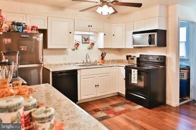 3425 Gregway Dr, Chambersburg, PA 17202 - photo 7