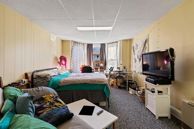 241 Spring Street Portland002