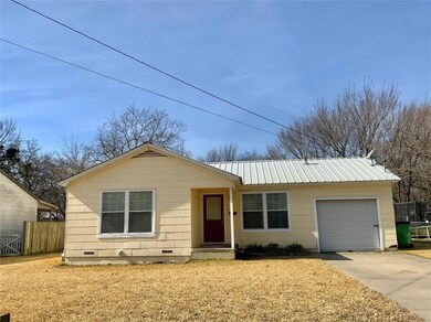 1003 S Howeth St, Gainesville, TX 76240 - photo 2