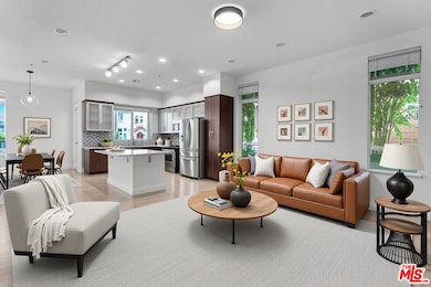 12920 Runway Rd unit 162, Playa Vista, CA 90094 - photo 2