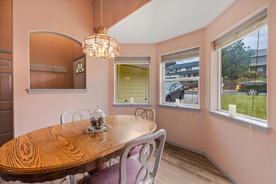 2444 SW 33rd St, Redmond, OR 97756 - photo 7