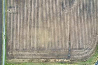 1702 N 600 Rd E, Gilman, IL 60938 - photo 3