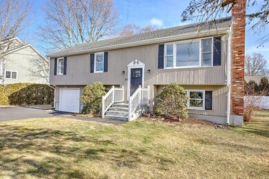 50 Belvedere Dr, Bristol, RI 02809 - photo 2