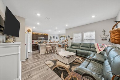 1072 Velvet Ct, Troy, TX 76579 - photo 6