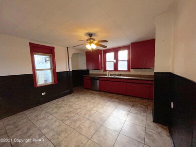 56 5th St, Coaldale, PA 18218 - photo 7