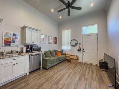 3032 Orleans Ave, New Orleans, LA 70119 - photo 6